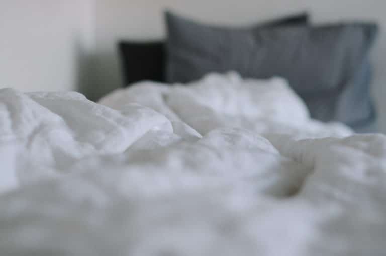 Can You Sleep On A Memory Mattress Before 24 Hours? Sleep Junkie