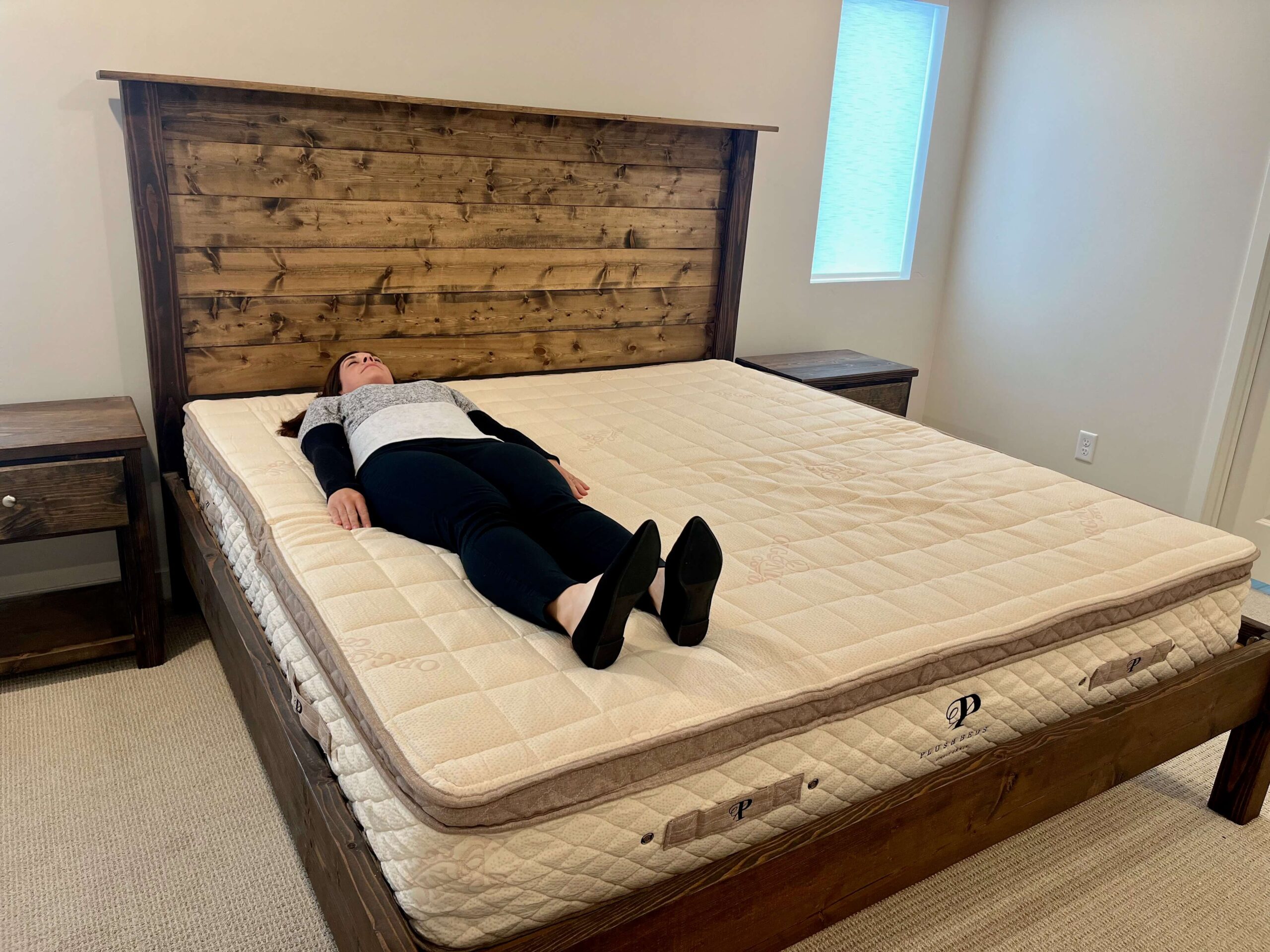 PlushBeds Luxury Bliss